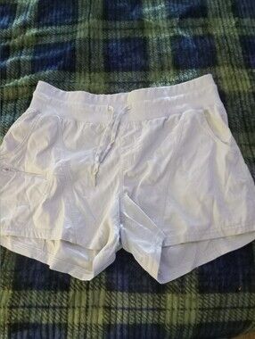 Athletic Works White Drawstring Women's Athletic Shorts